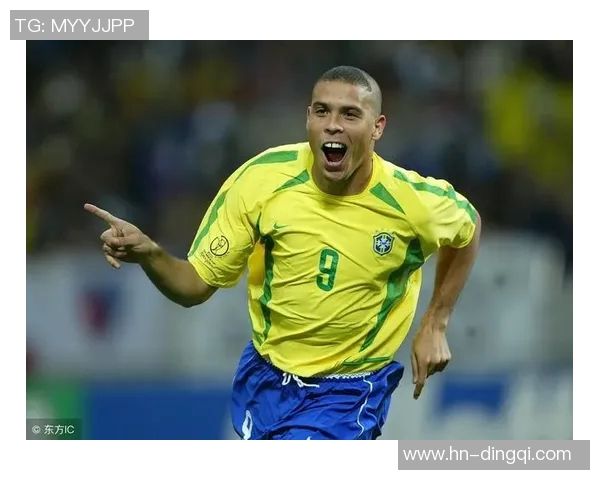 足球明星们的绿色发型大赏展现个性与风格的完美结合 足球明星们的绿色发型大赏展现个性与风格的完美结合